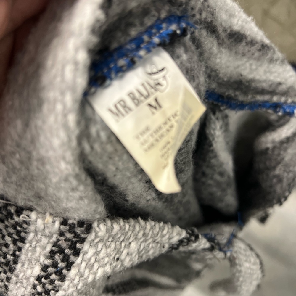 Mr. Baja sweater M
